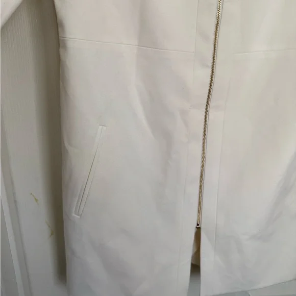 Calvin Klein Elegant Cream Women's Coat - Picture 7 of 10